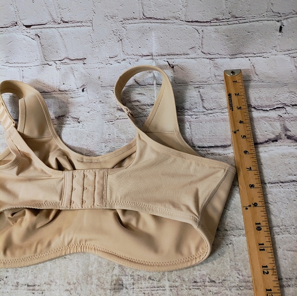 Wacoal Simone Nude Underwire Bra 38DD Adjustable Strap Sporty - Picture 11 of 11